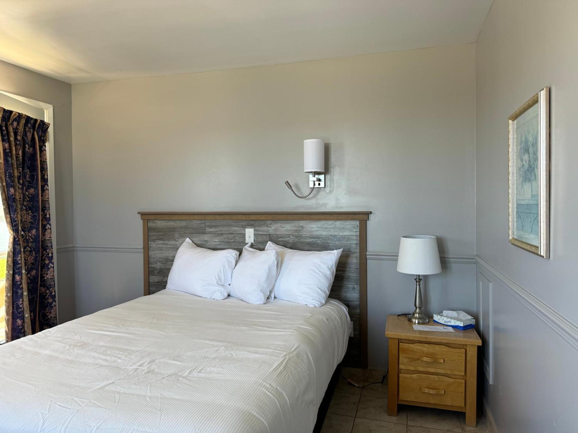 Hotel-motel Fleur De Lys Percé