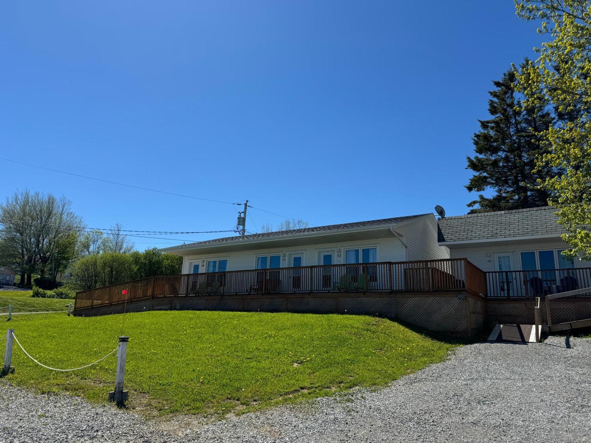 Hotel-motel Fleur De Lys 2*