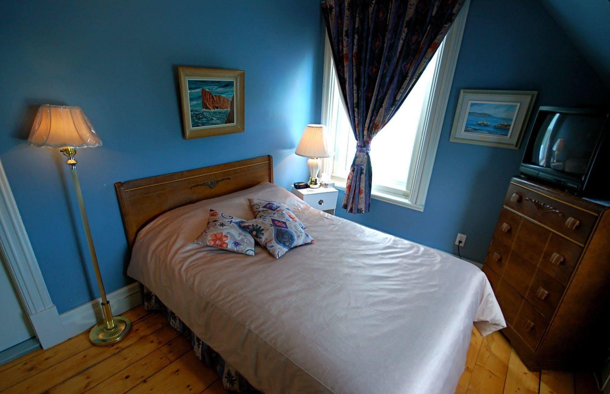 Hotel-motel Fleur De Lys Perce